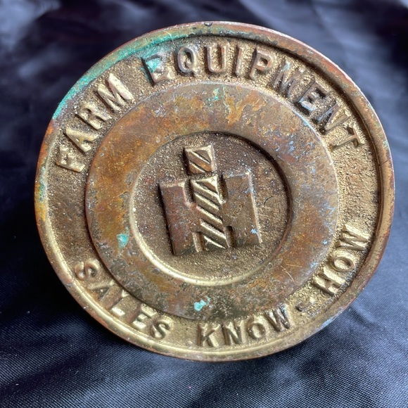 IH Brass Tacks Paperweight - Picture 1 of 6